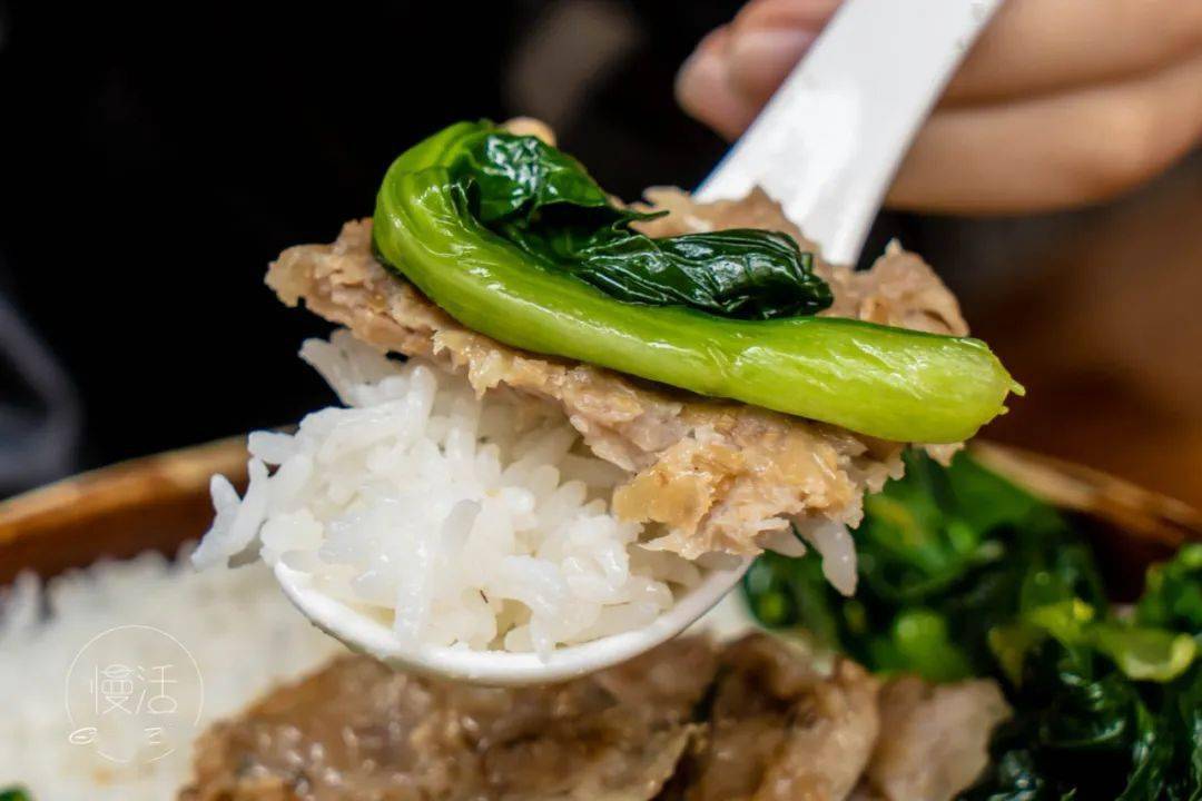 9cb06645b3684b889b8f57595e9006cd.jpeg