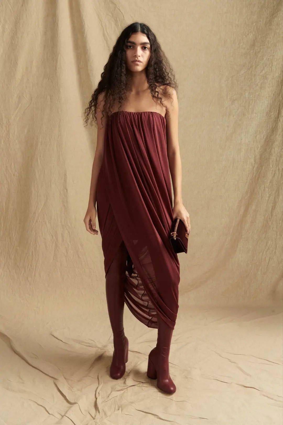 流苏 【秀场】Burberry 2022 早秋时装秀