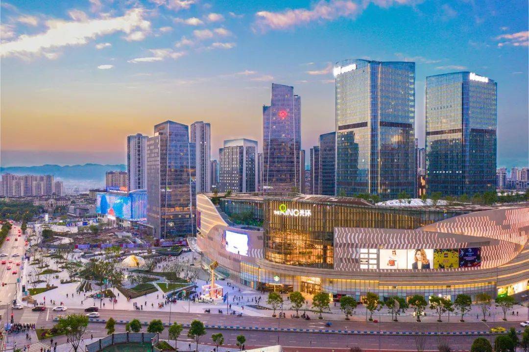 蓝天 摄入选全国首批,重庆唯一"一刻钟便民生活圈"试点城区,光环