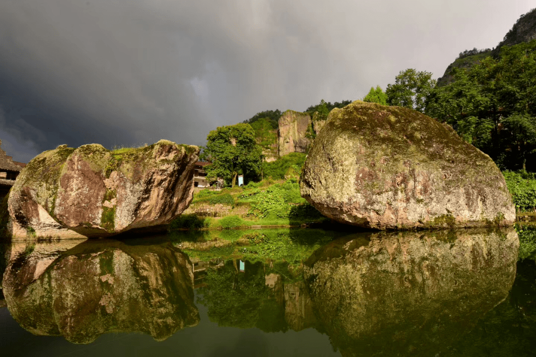 印象十里铁甲龙活了天台山寒岩明岩景区即将神奇出道