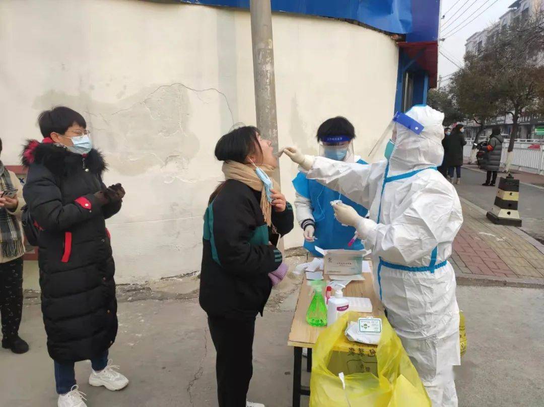 商丘市第四人民医院顺利完成第三轮全员核酸检测任务