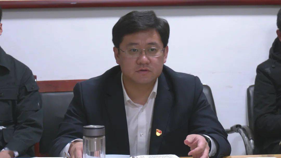 政府县长邢亚超主持召开新冠肺炎疫情防控工作调度会_隔离_各项措施