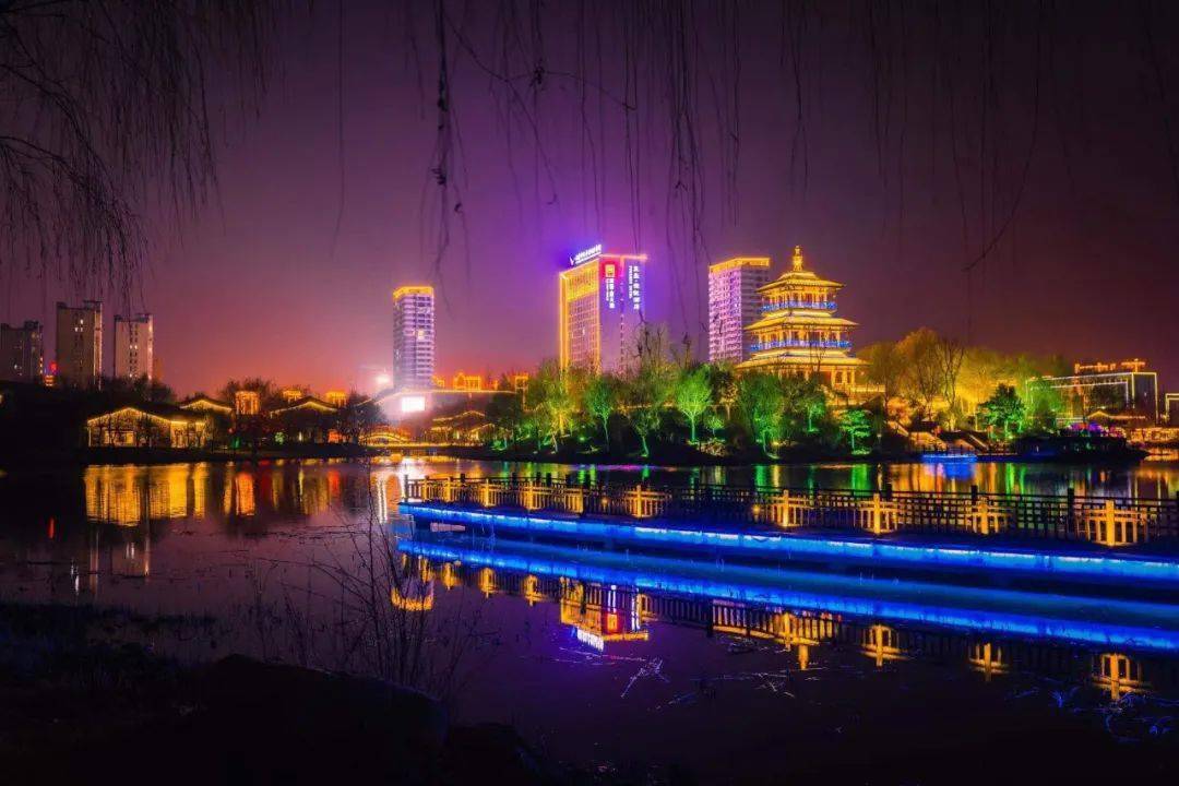 最近咱宁阳县城的社会氛围_七贤路_县委宣传部_公园