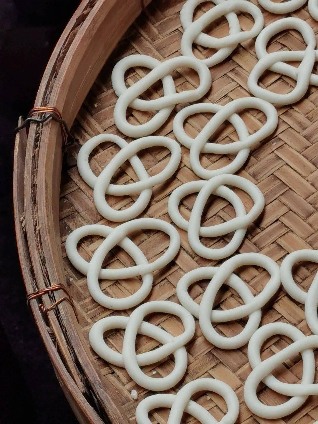 年味丨玉林小吃翘连两环相扣幸福连连