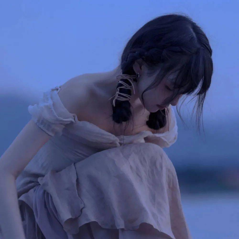 微信头像图片女士 adf3748176ee48c7b53215de6d3ccf34.jpeg