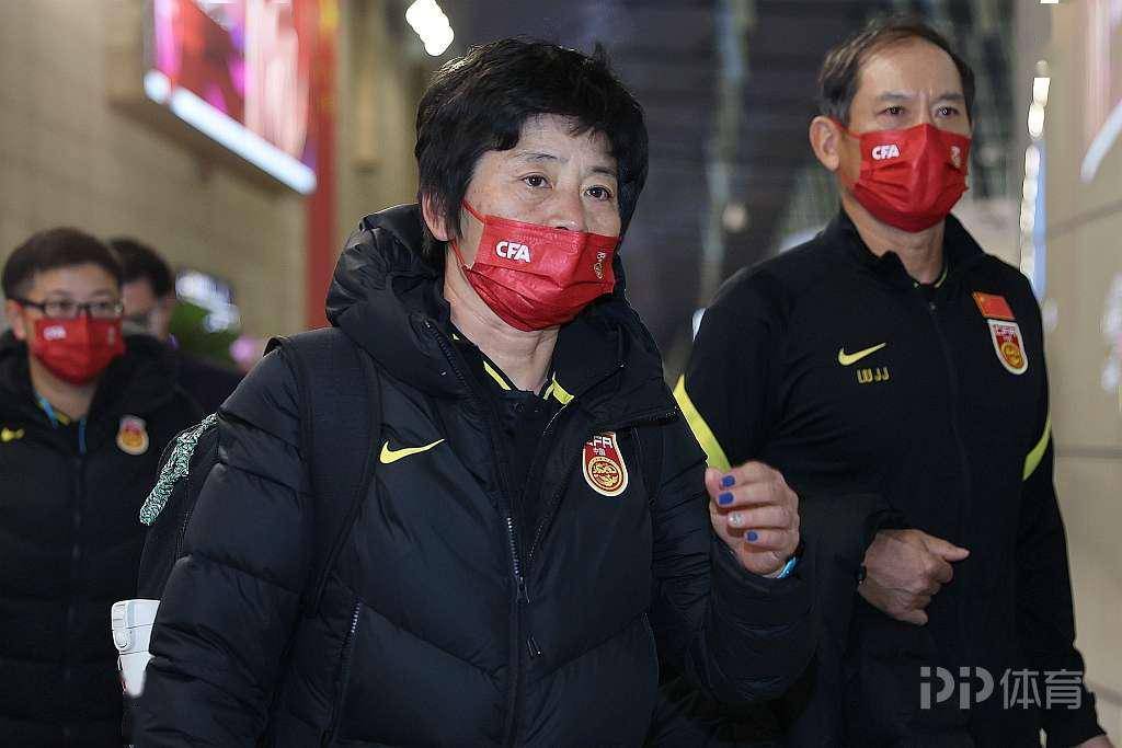 女足亚洲杯即将开战中国女足志在夺冠 竞报体育 足球 篮球 英超 法甲 德甲 中超 Nba Cba比赛直播以及录像集锦