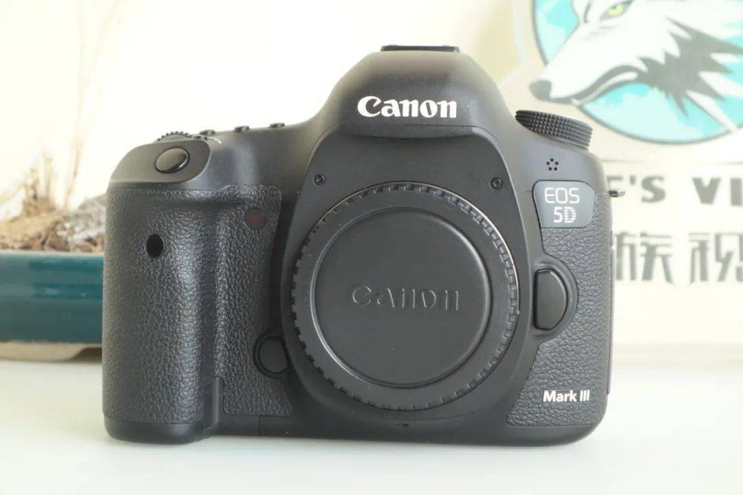 佳能:5d3单机