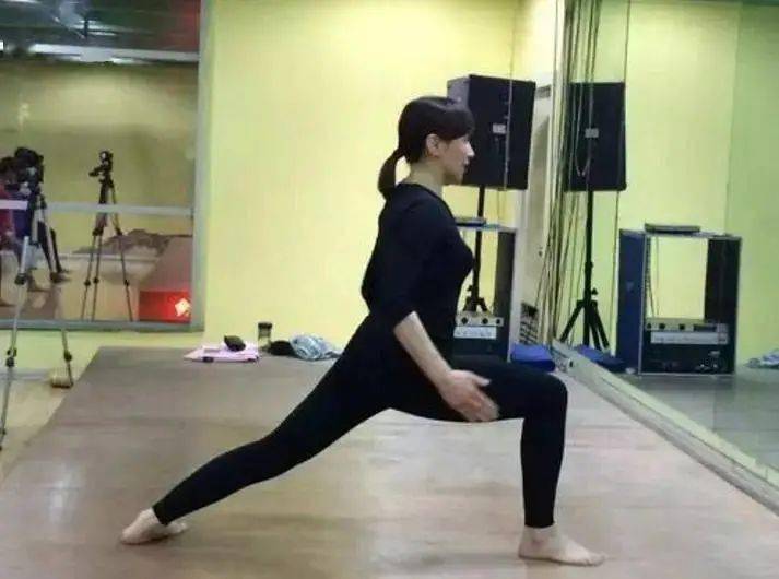 如何快速的降体脂 83b648726c6b41679b43edc376817234.jpeg