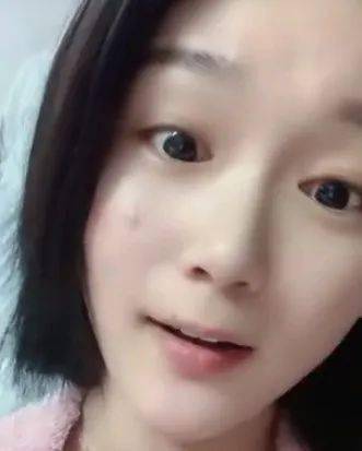 某主播爆白小白是ks唯一一个正常交税的二嫂女徒杨妹吐槽男友子豪城府