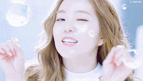 什么新年捡漏:海蓝之谜精萃水/面霜/眼霜直降1000!抱歉,这么大优惠说晚了...