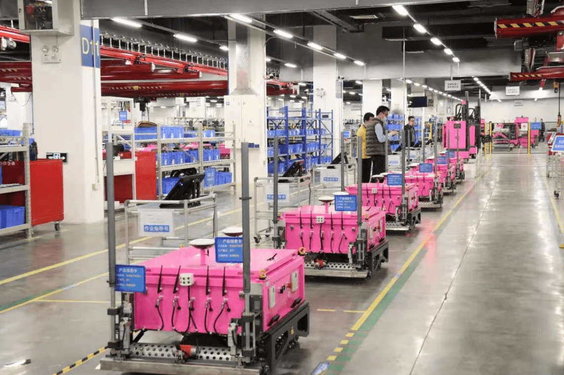 施工|建筑工地迎来“机器人工友”