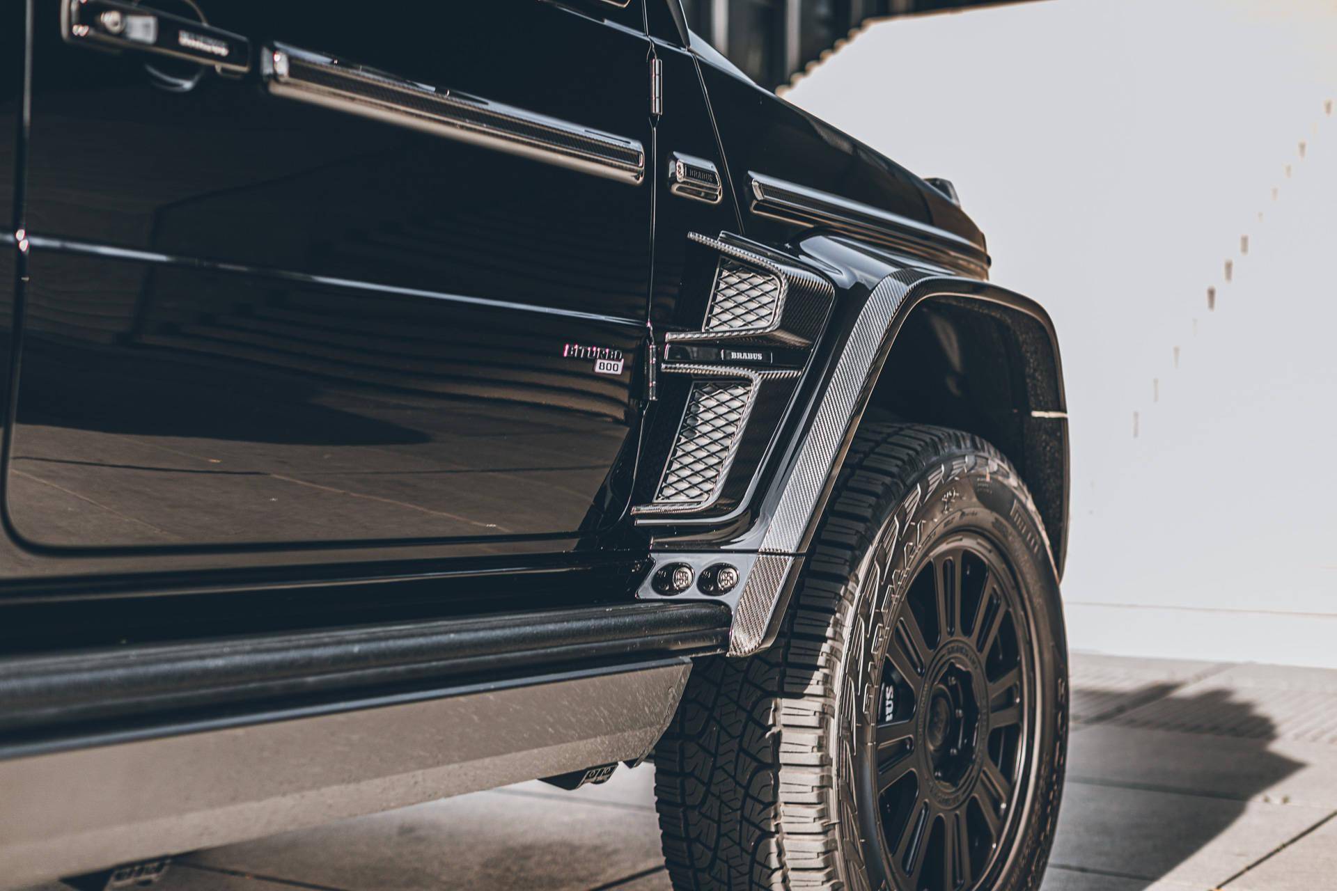 巴博斯800adventurexlp黑武士版售价高达825万美元