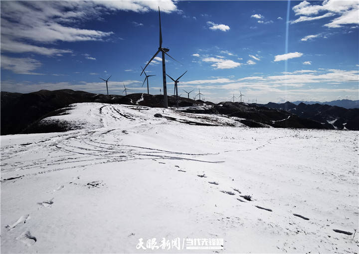 阿西里西|毕节赫章：韭菜坪雪后“雾凇”惊艳美景醉人