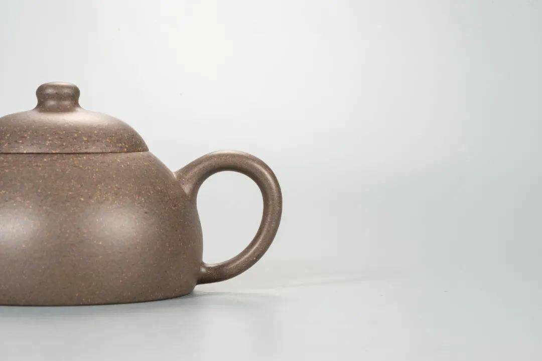 ╡紫韵天成╞ 香港2021秋拍 — 徐梦洁 · 6767半瓢_紫砂_拍卖会