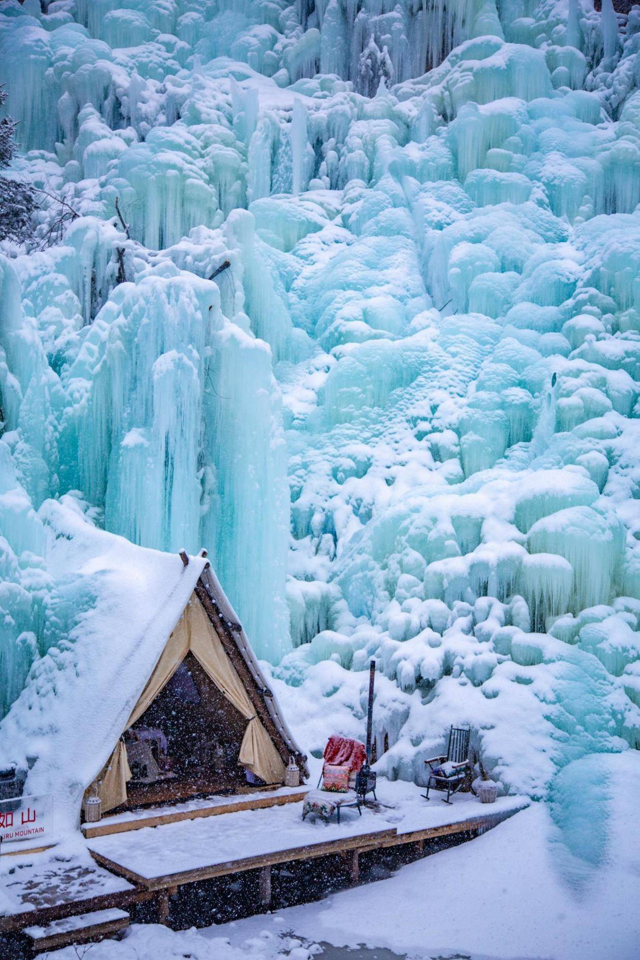 如山|冰雪仙境！ 山东济南九如山迎来降雪