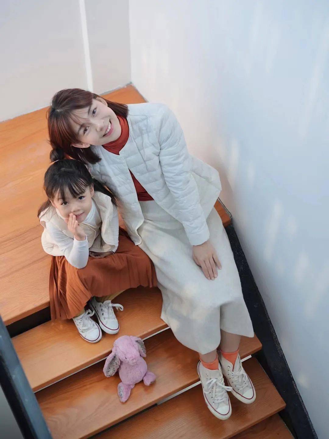 设计 显瘦10斤的羽绒服,百元内无敌!超大白鸭绒,蓬松保暖~