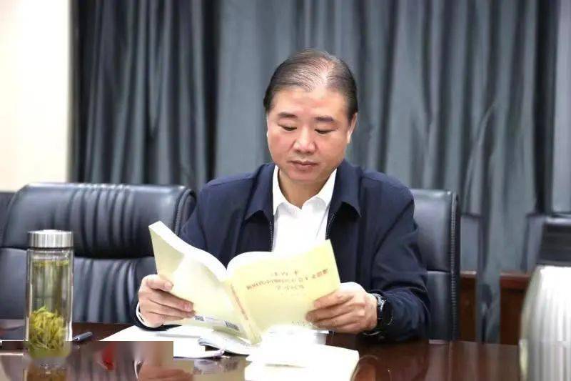 油田副总经济师,紫京公司董事长,总经理张振宁此次职代会是一次面向