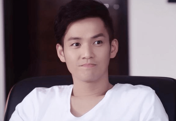 意思|请把这俩人的嘴焊在一块!