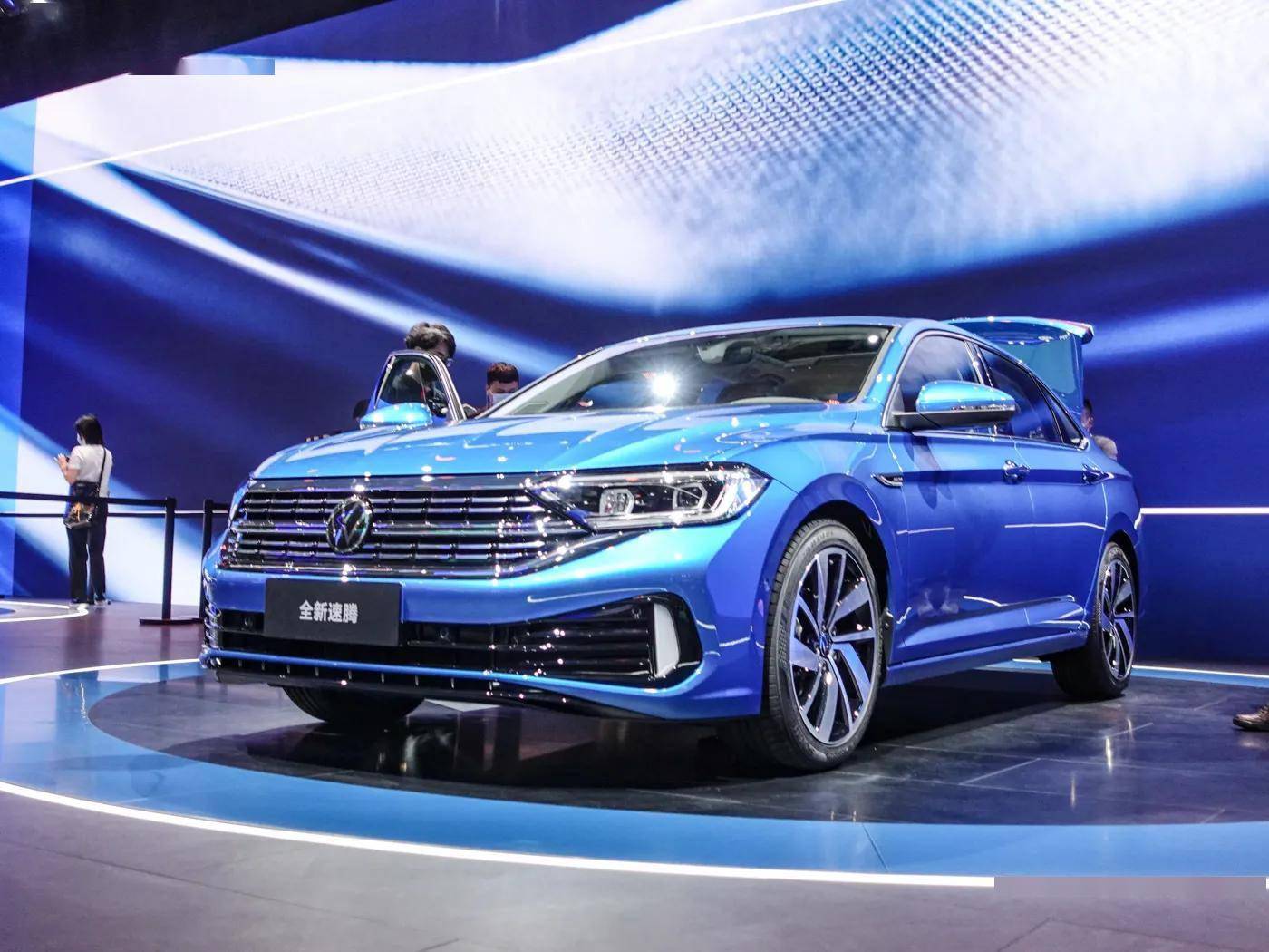 2022款丐版速腾到店,13.35万起,配1.2t 手动,还说丰田不厚道吗