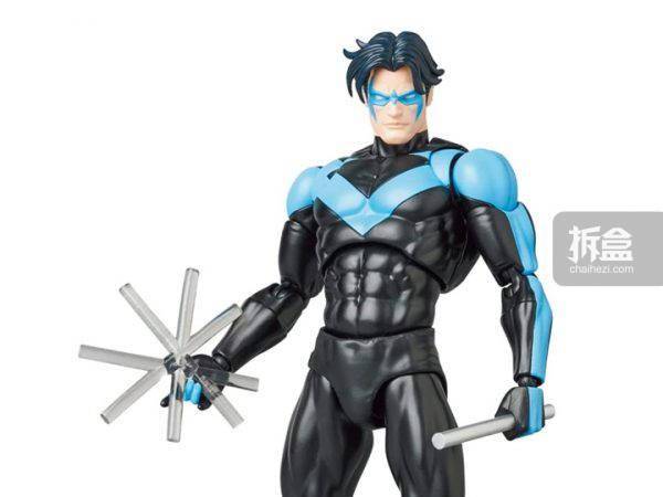 人偶|MAFEX DC漫画版 蝙蝠侠缄默 夜翼 NIGHTWING 可动人偶