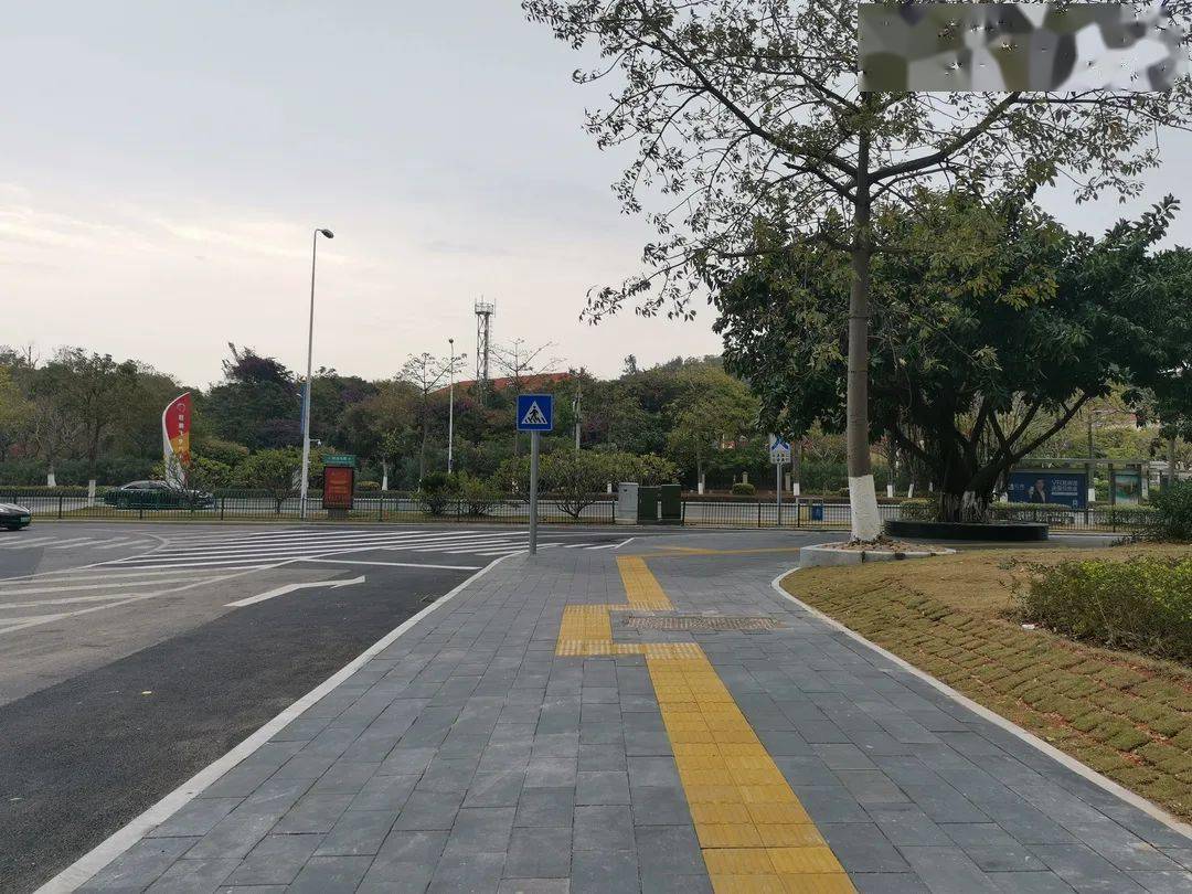 单改双换新颜环岛东路台南路口辅道拓宽升级完成