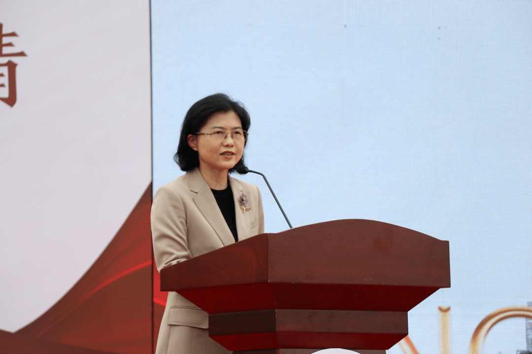 东莞市委书记肖亚非,省卫生健康委副主任徐庆锋,南方医科大学党委书记
