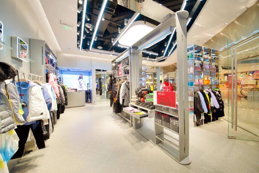 绝版热门联名、绝版潮玩扎堆！IFS这家潮流界的天花板，值得来逛！