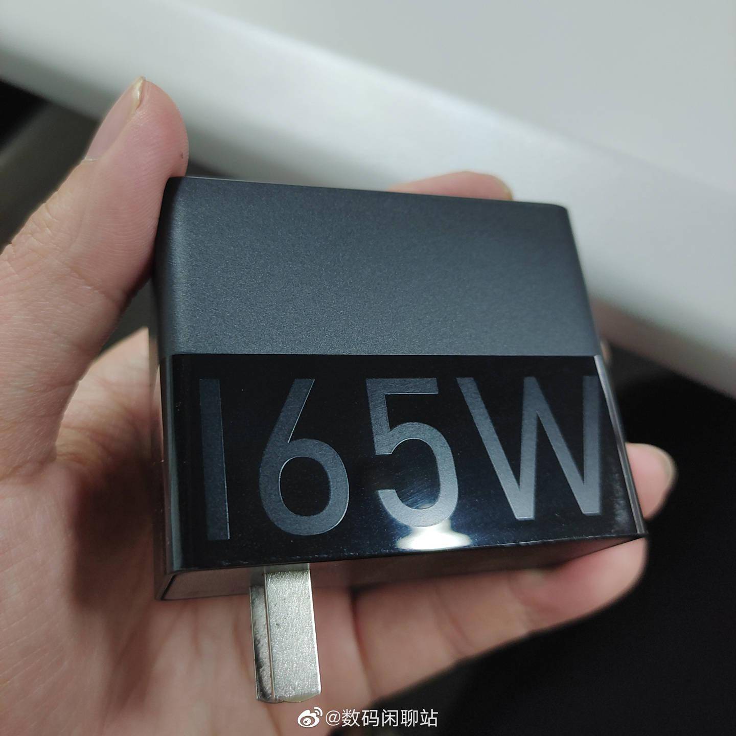 努比亞紅魔遊戲手機 7 165W 充電器曝光：20V / 8.25A 科技 第1張