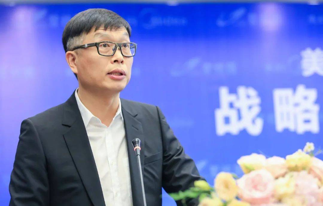 CEO，赶紧扣动革新的扳机