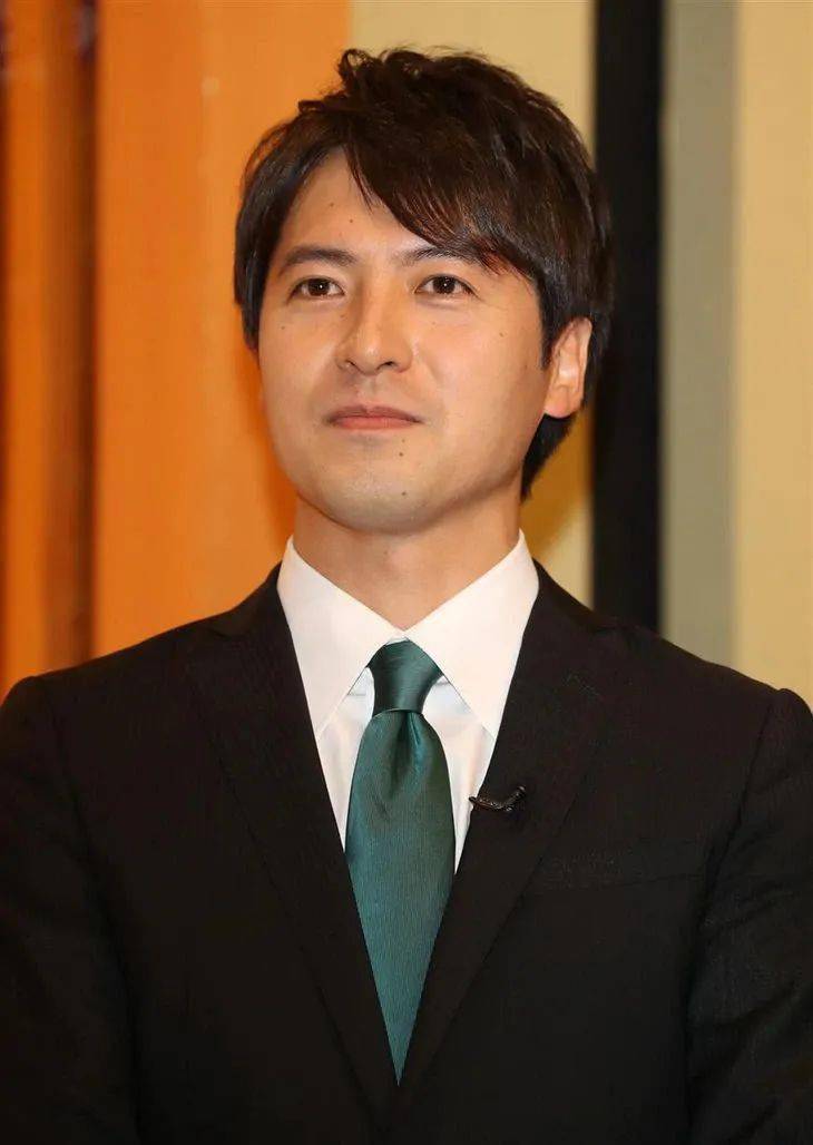 学术|日本知名主持突然宣布转行搞学术，观众大呼寂寞：你走了我们看啥？