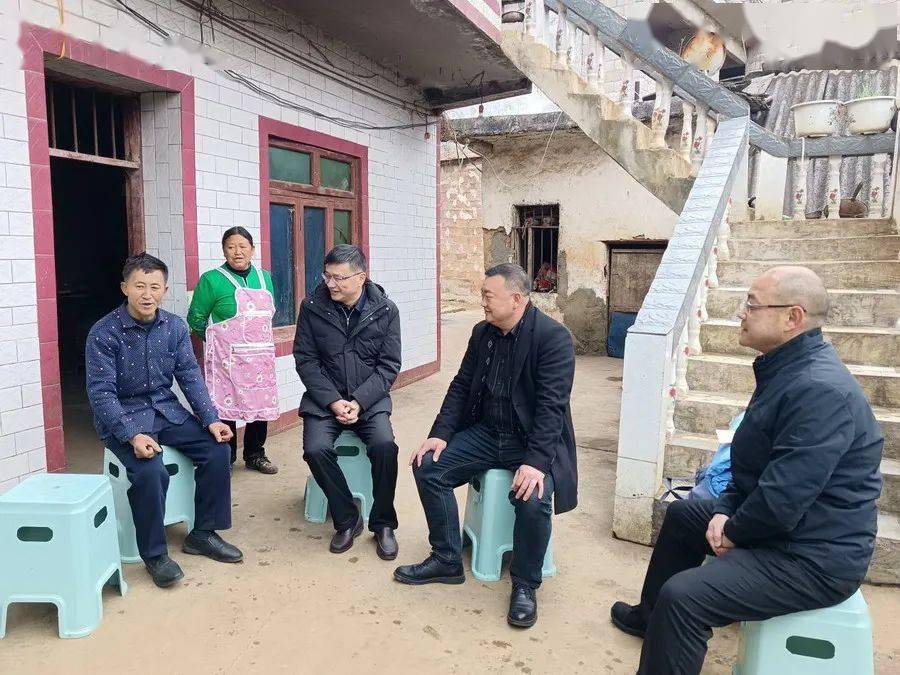 唐明刚开展春节慰问活动