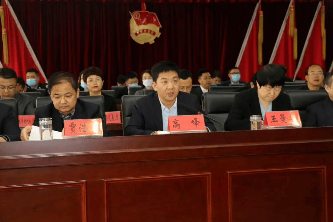 充分发挥基层团组织的桥梁纽带作用,由区委组织部拨付专项资金15万元