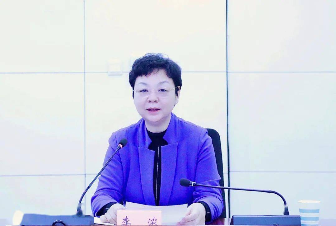 李浓强调,各地人社部门和乡村振兴部门要进一步提高政治站位,坚决落实