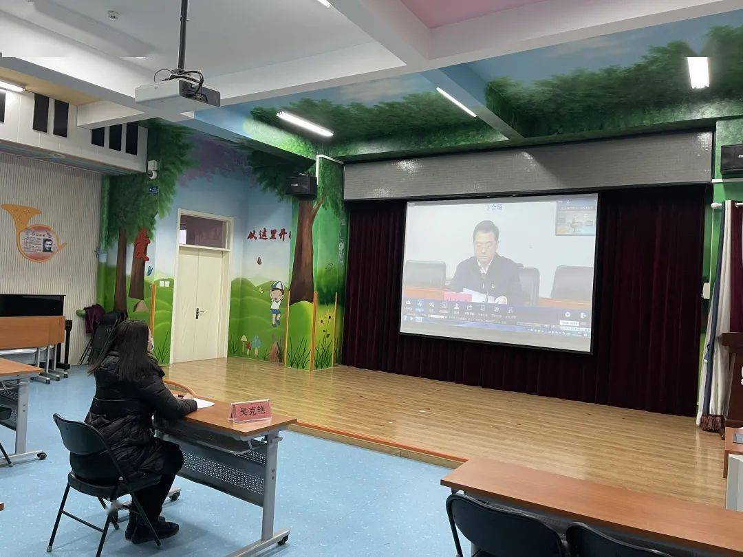 社区中心,少年宫,少年之家,保健所主任,各公办中小学,幼儿园一把手,各