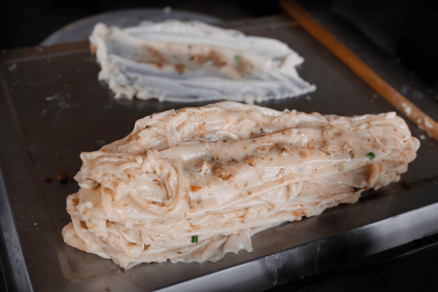 油卷面油卷面——小食大滋味油卷面是道地柘荣小吃,主要材料为大米.