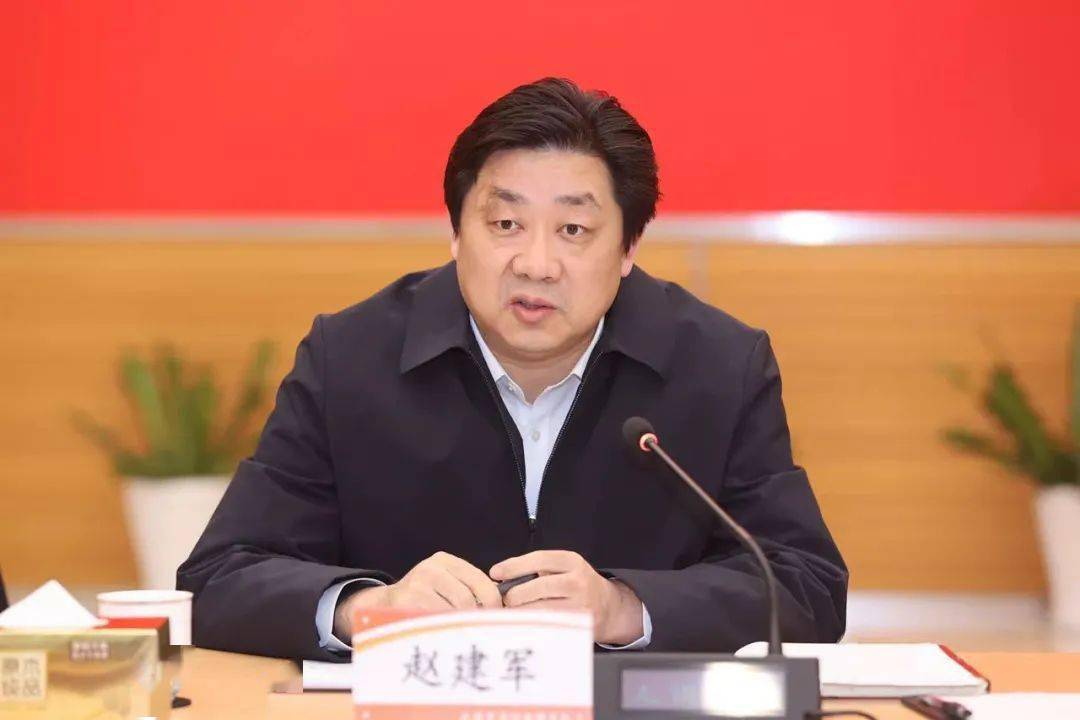 赵建军春节前夕看望慰问消防救援人员:用心用情用力筑牢安全防线守护