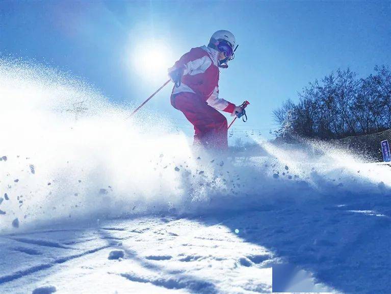 太原曦岭国际滑雪场—晋中石膏山滑雪场—晋中红崖峡谷滑雪场亮点特色