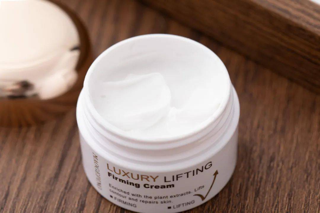 藻类毛戈平这面霜牛哇!把我垮掉的脸,兜回来了?