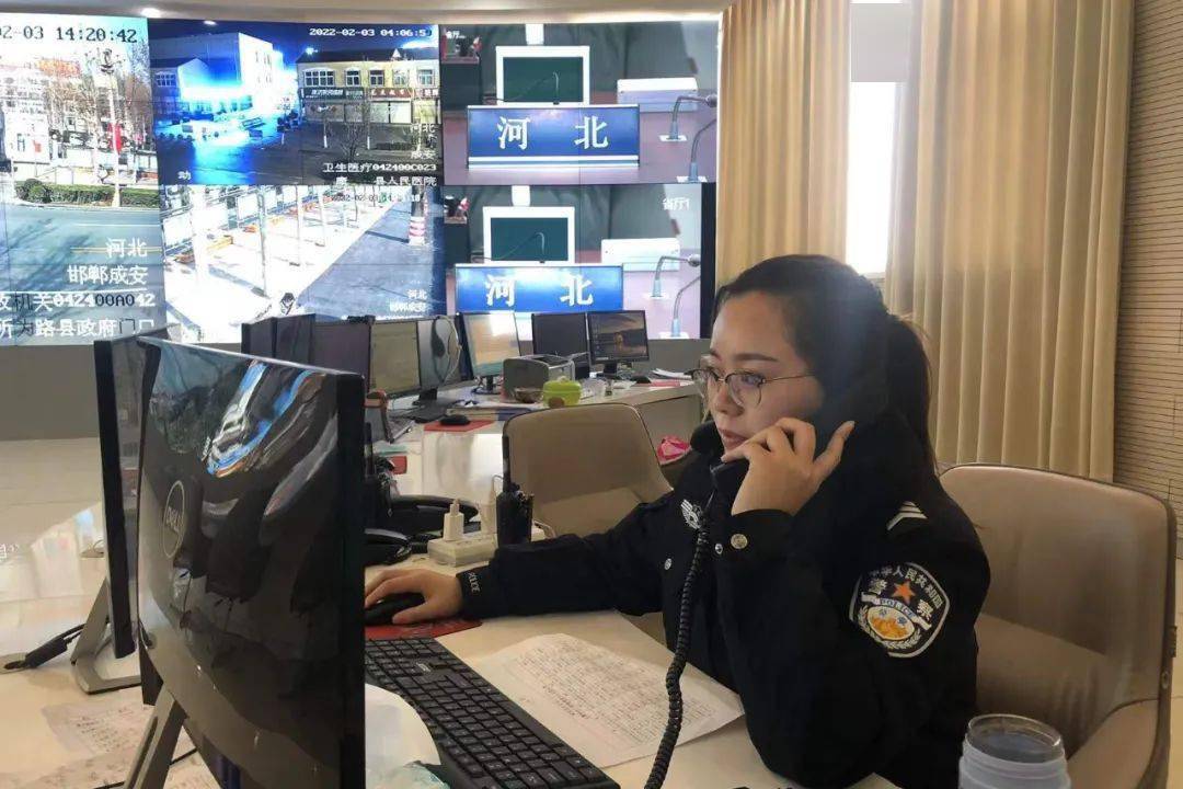 年三十晚上,成安镇派出所户籍民警为辖区一名特殊群众办理身份证