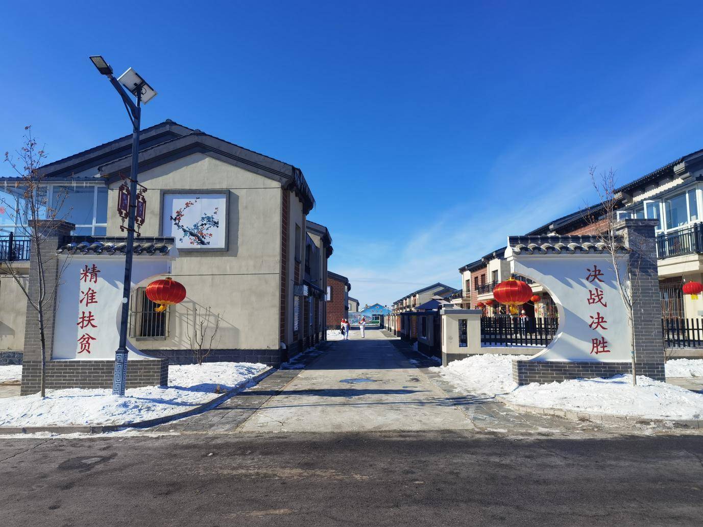 奥运火炬做客小山村冬奥火炬在张北县德胜村传递