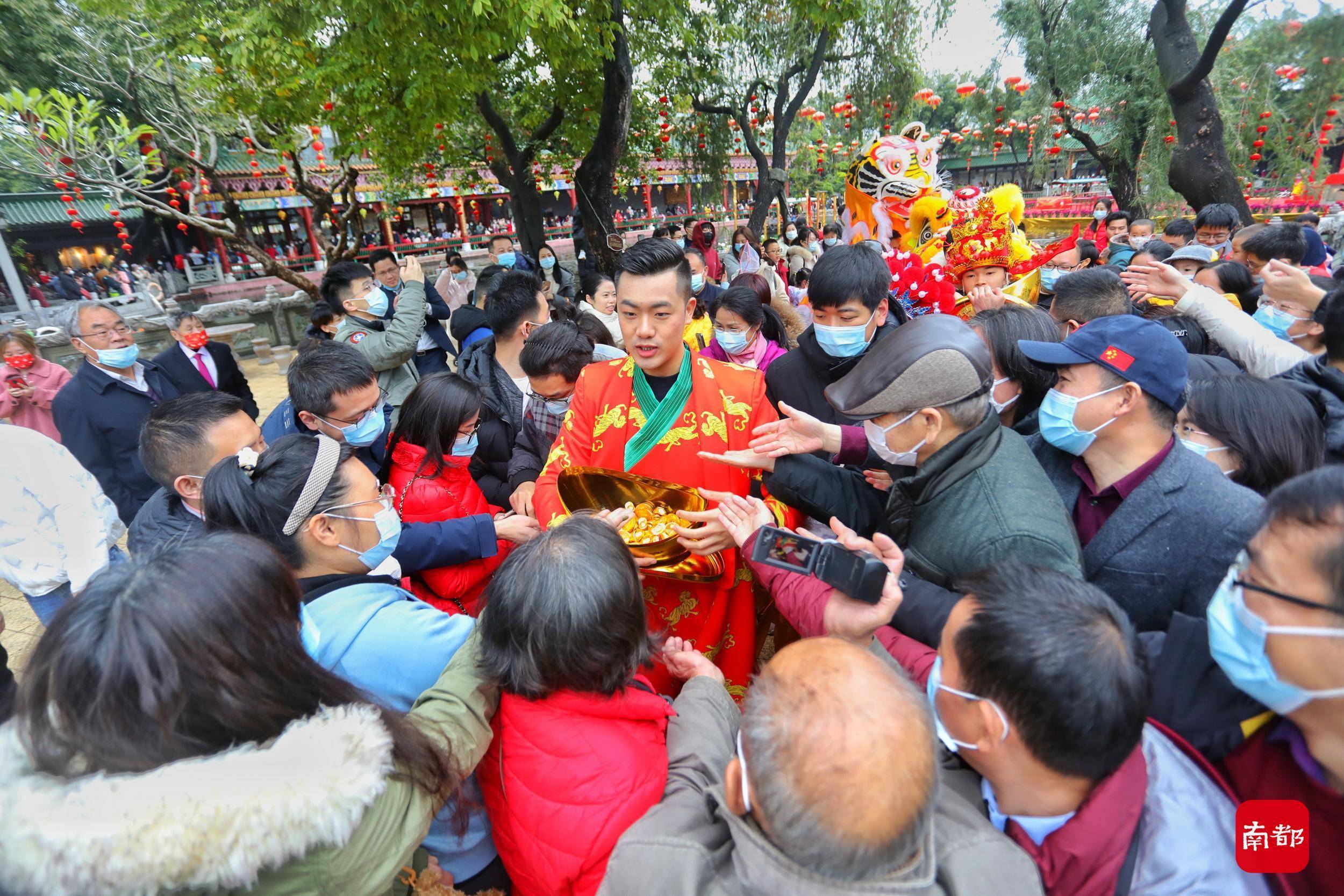 图集|图集：摸“虎头”，抢元宝，广府文旅大餐受青睐