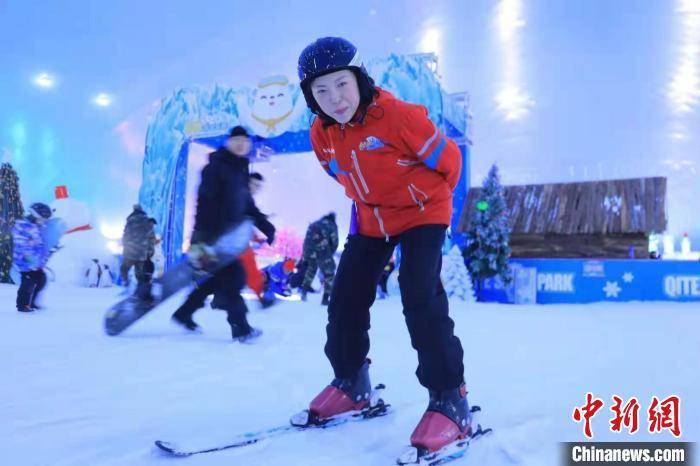 冬奥|华侨华人冰雪运动初体验：热“雪”沸腾庆冬奥