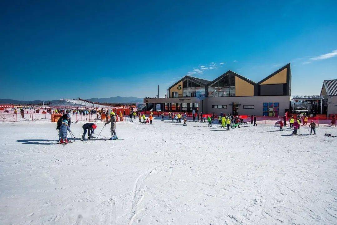 万科青山滑雪场图片