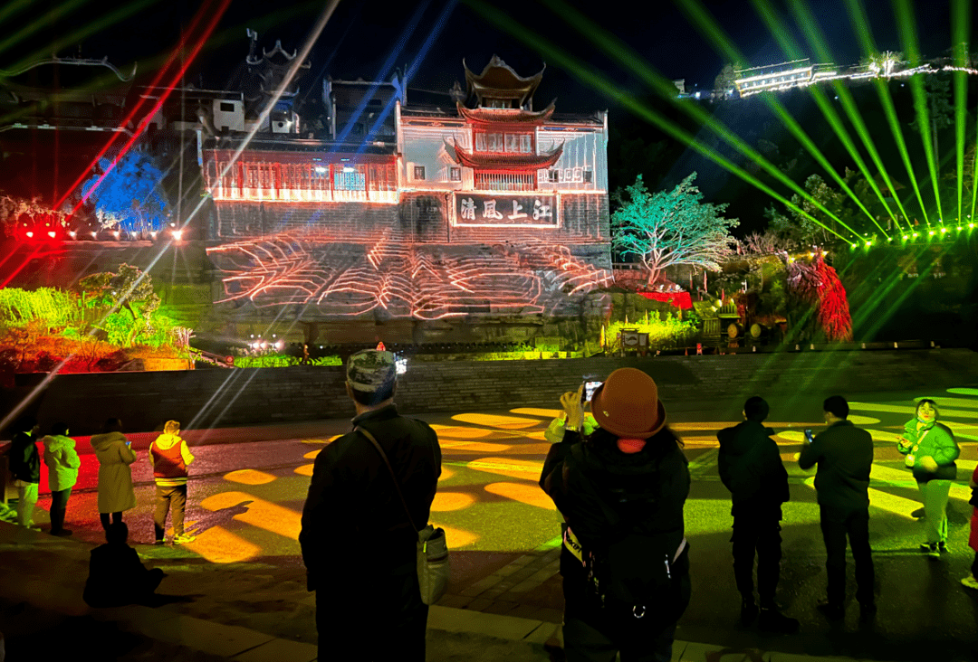 张飞庙景区很丰富祈福赏景过大年