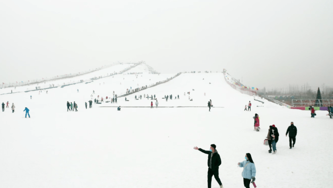 冬奥|在银川，滑雪过年是真“虎”！