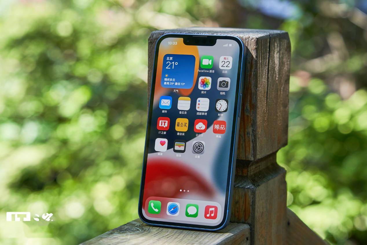 报告：高端电视、智能手机带动2021年AMOLED面板需求大爆发