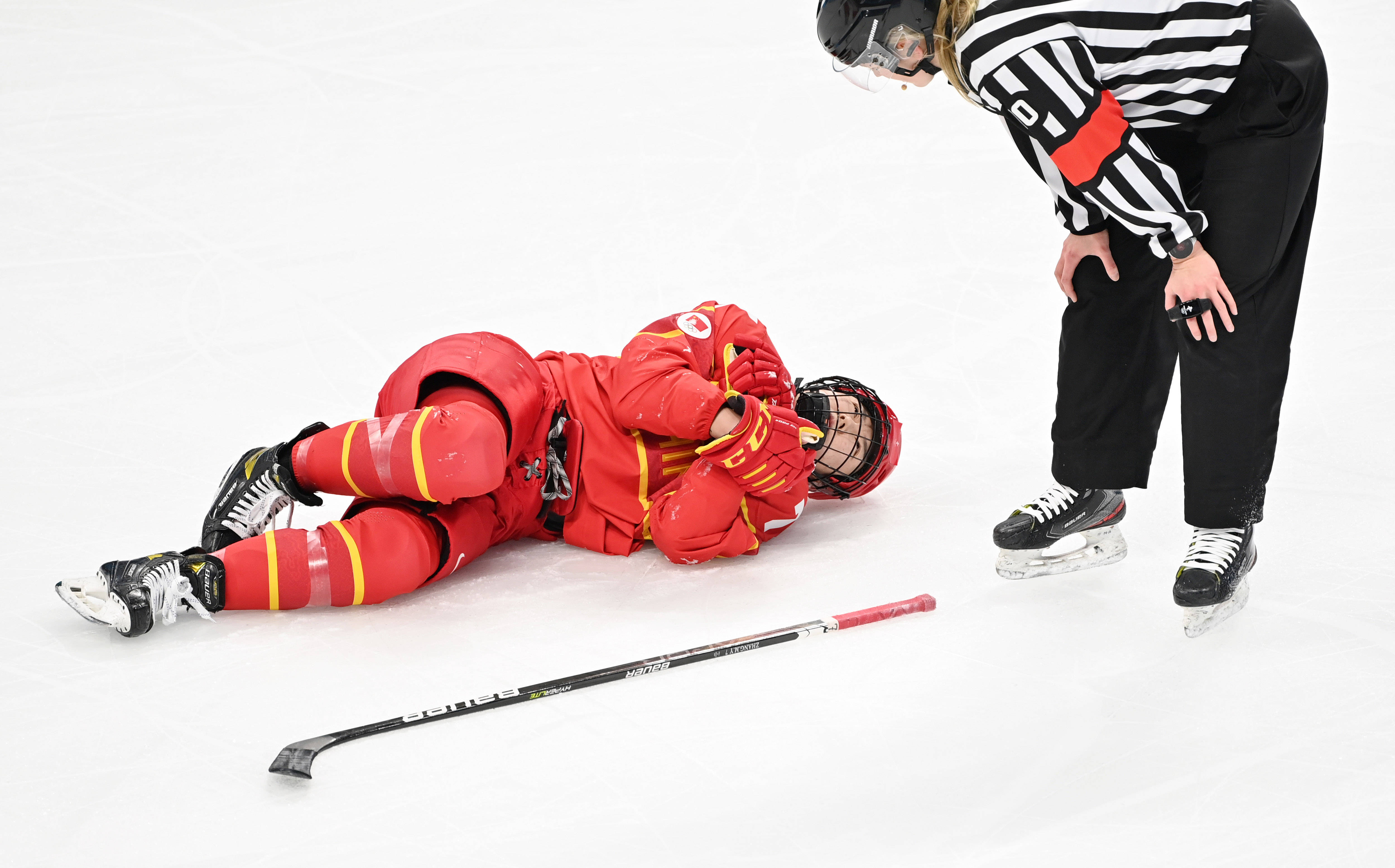 冰球女子小组赛中国队胜日本队