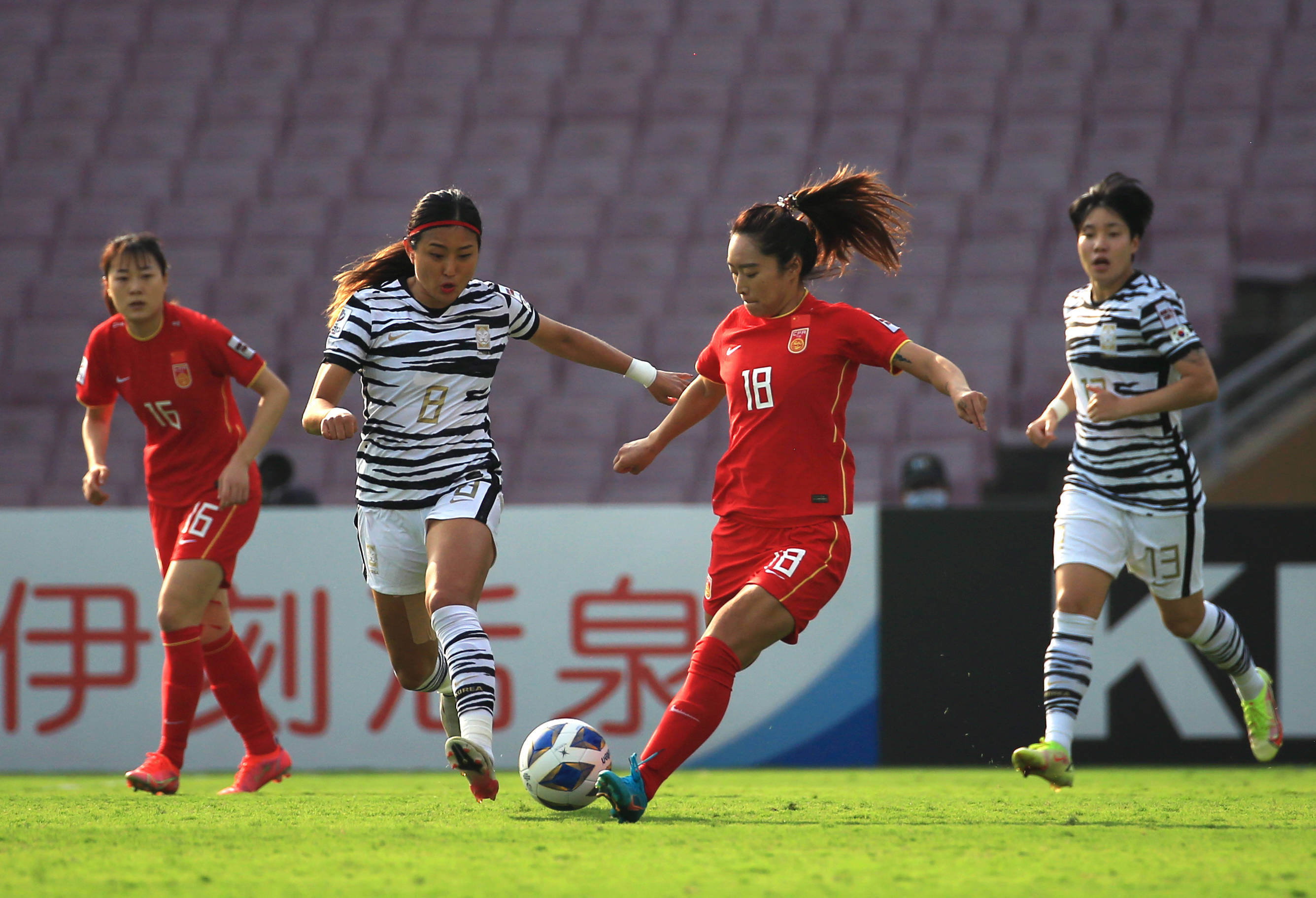 16年后再夺冠中国女足向韧性和团结致敬新京报社论