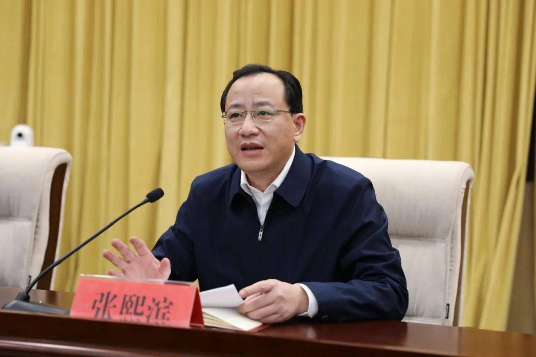 峄城区召开冬春季大气污染防治工作推进会议