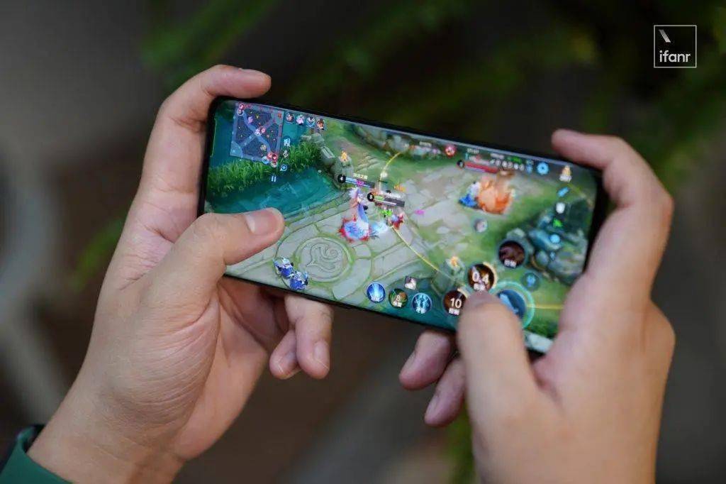 LTPO 2.0，「疗效」有限